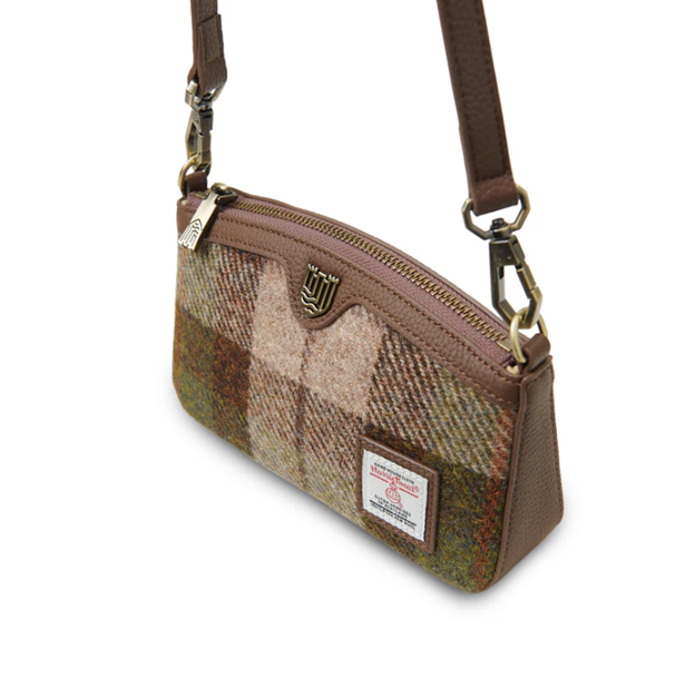 The Ailsa Leather Crossbody