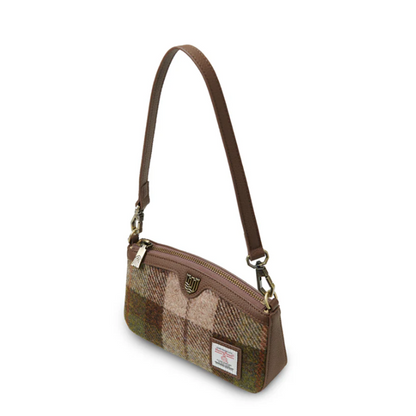 The Ailsa Leather Crossbody