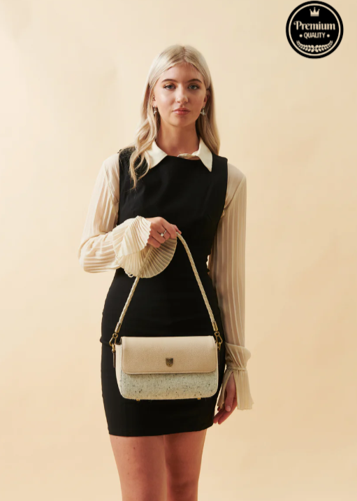 The Caithness Leather Clutch