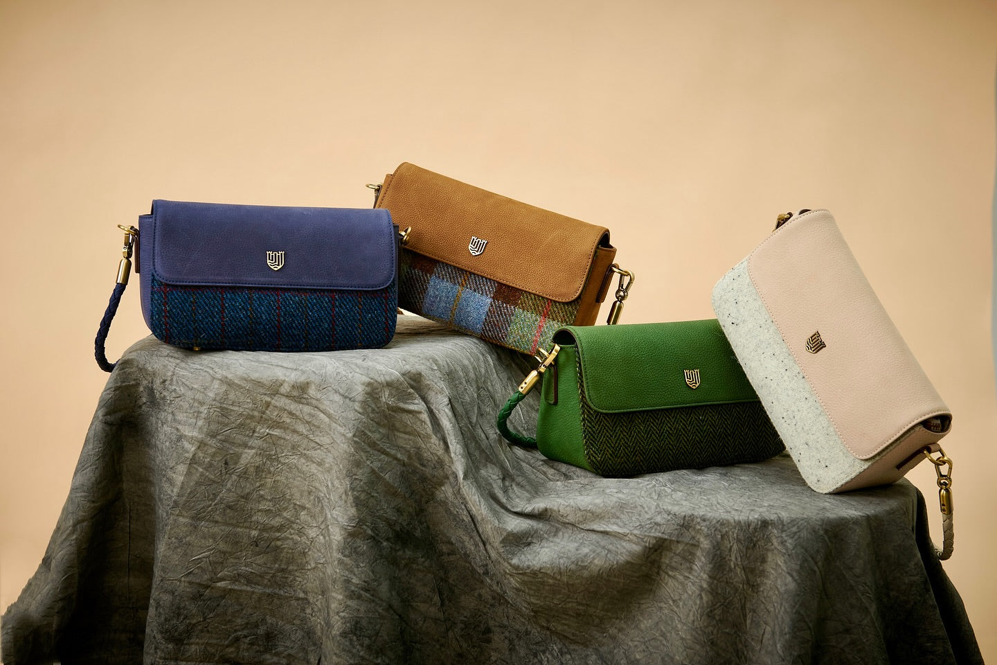 The Caithness Leather Clutch
