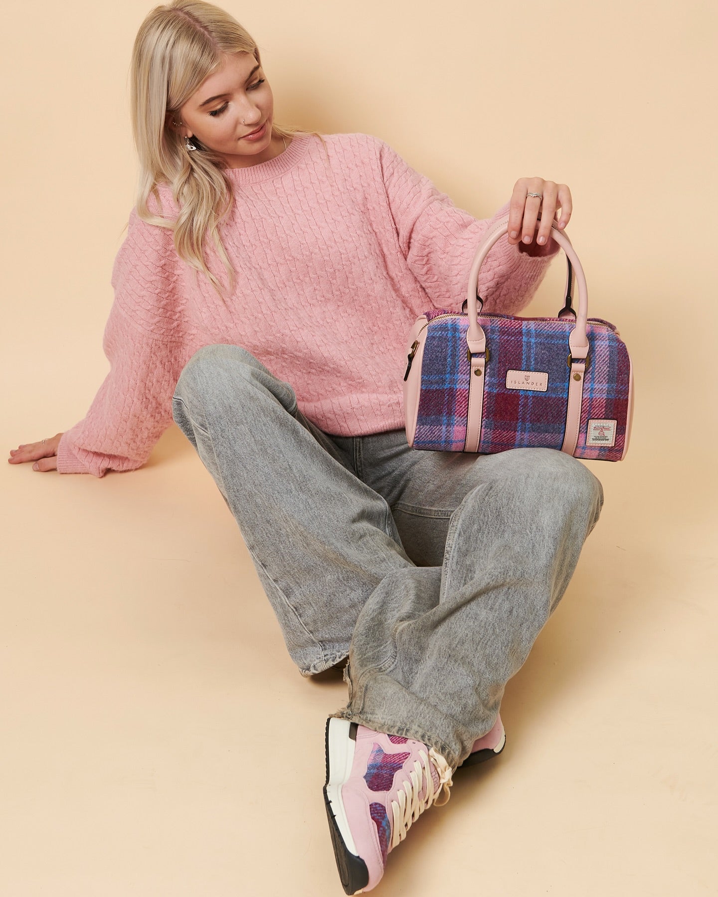 Harris Tweed Medium Doctor Bag