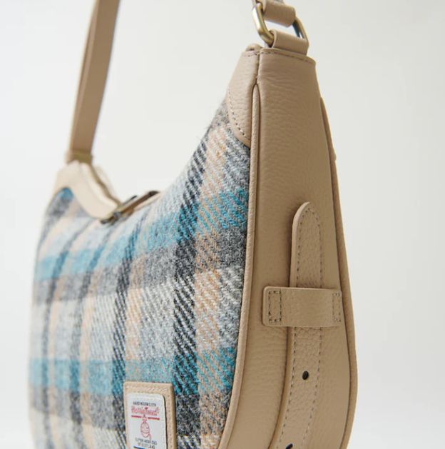 The Ellon Leather Shoulder Bag