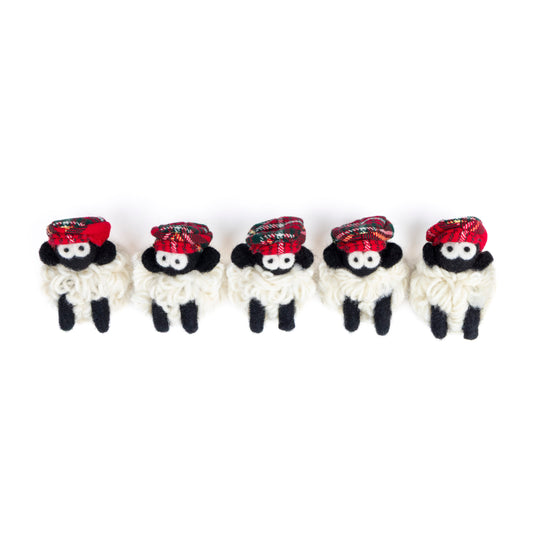 Knitted Sheep Magnet Flatcap Tartan Red