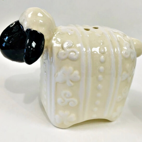 Salt & Pepper Shaker - Wooly Sheep