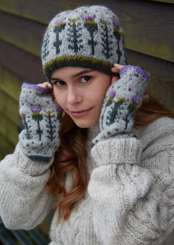 Thistle wool beanie embroidered