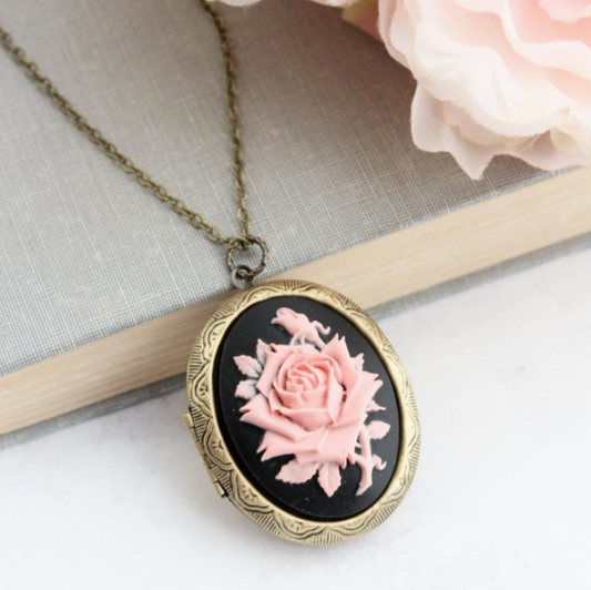 Cameo Locket - Pink & Black