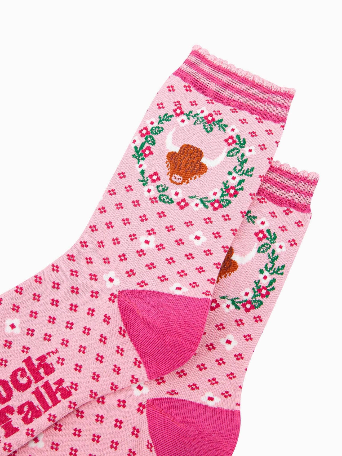 Highland Cow Pink Wreath Bamboo Socks
